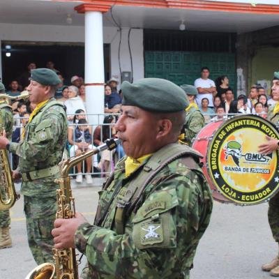 Desfile Civico 15