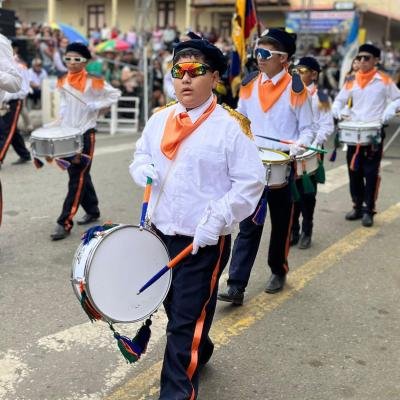 Desfile Civico 17