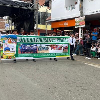 Desfile Civico 4