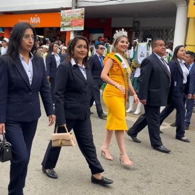 Desfile Civico 5