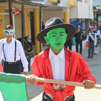 Desfile Civico 10